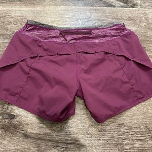 Lululemon groovy run shorts